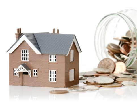 How Much Does It Cost to Buy a House in England?